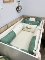 Enxoval de berço verde oliva - 10 peças - Imagem 10