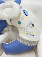 Almofada de amamentação temática astronauta - Imagem 3