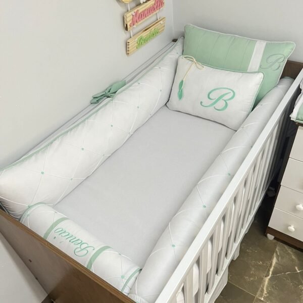 Kit berço verde malva - 9 peças.