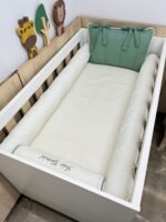 Enxoval de berço Verde oliva - 10 peças. - Imagem 2