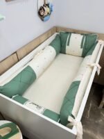 Enxoval de berço verde oliva - 10 peças - Imagem 5