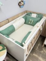 Enxoval de berço verde oliva - 10 peças - Imagem 3